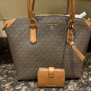 Michael Kors purse and wallet